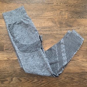 PINK Victoria’s Secret Seamless leggings size medium